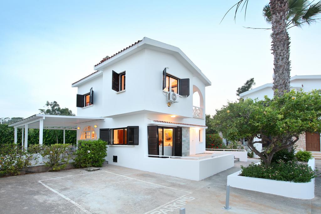 Green Bay Villa Protaras Eksteriør billede